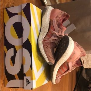 Adidas Boost size 6.5